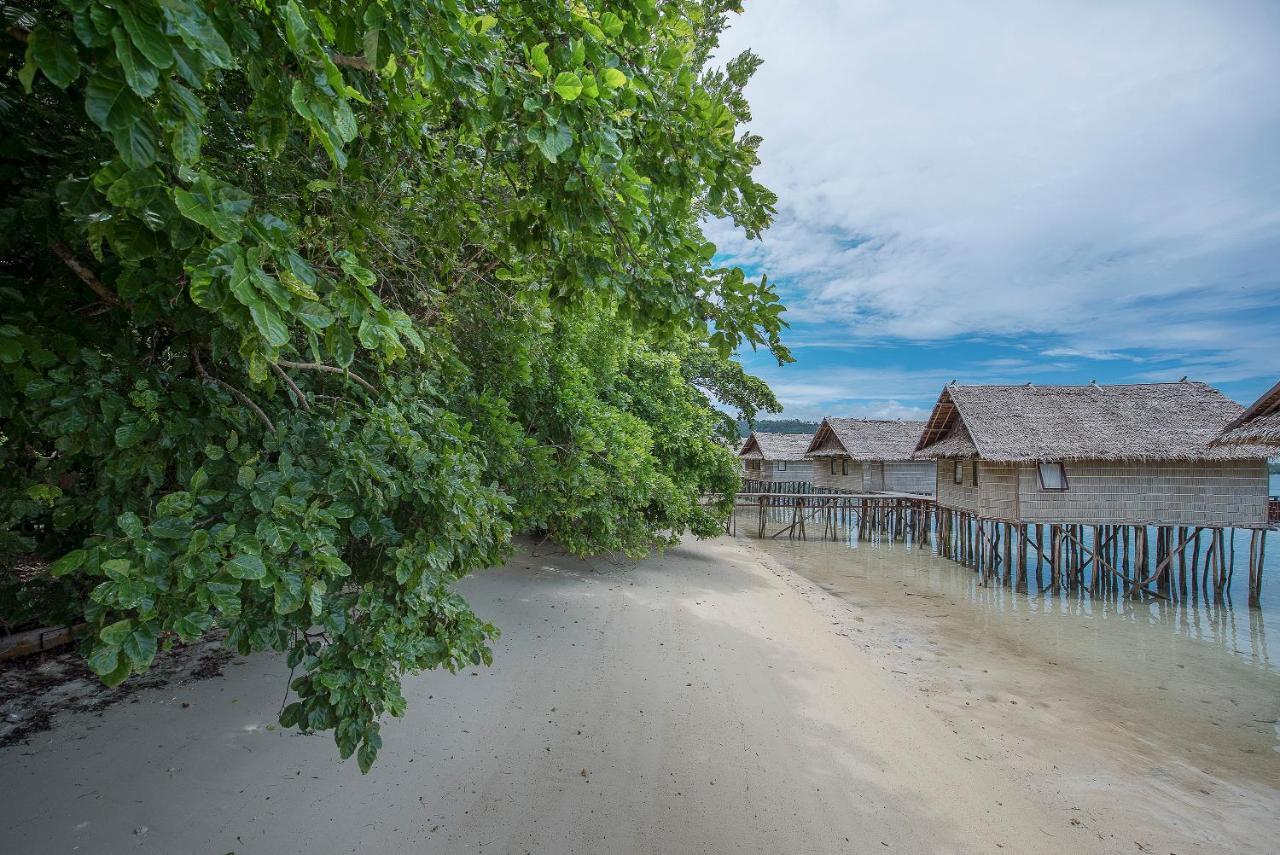 Papua Paradise Eco Resort Pulau Birie Екстериор снимка